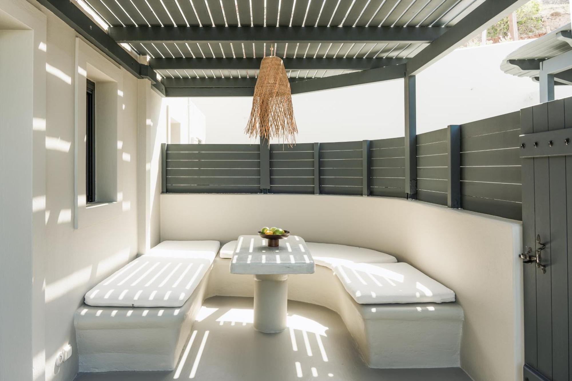 Black Diamond Suites (Adults Only) Akrotírion Dış mekan fotoğraf