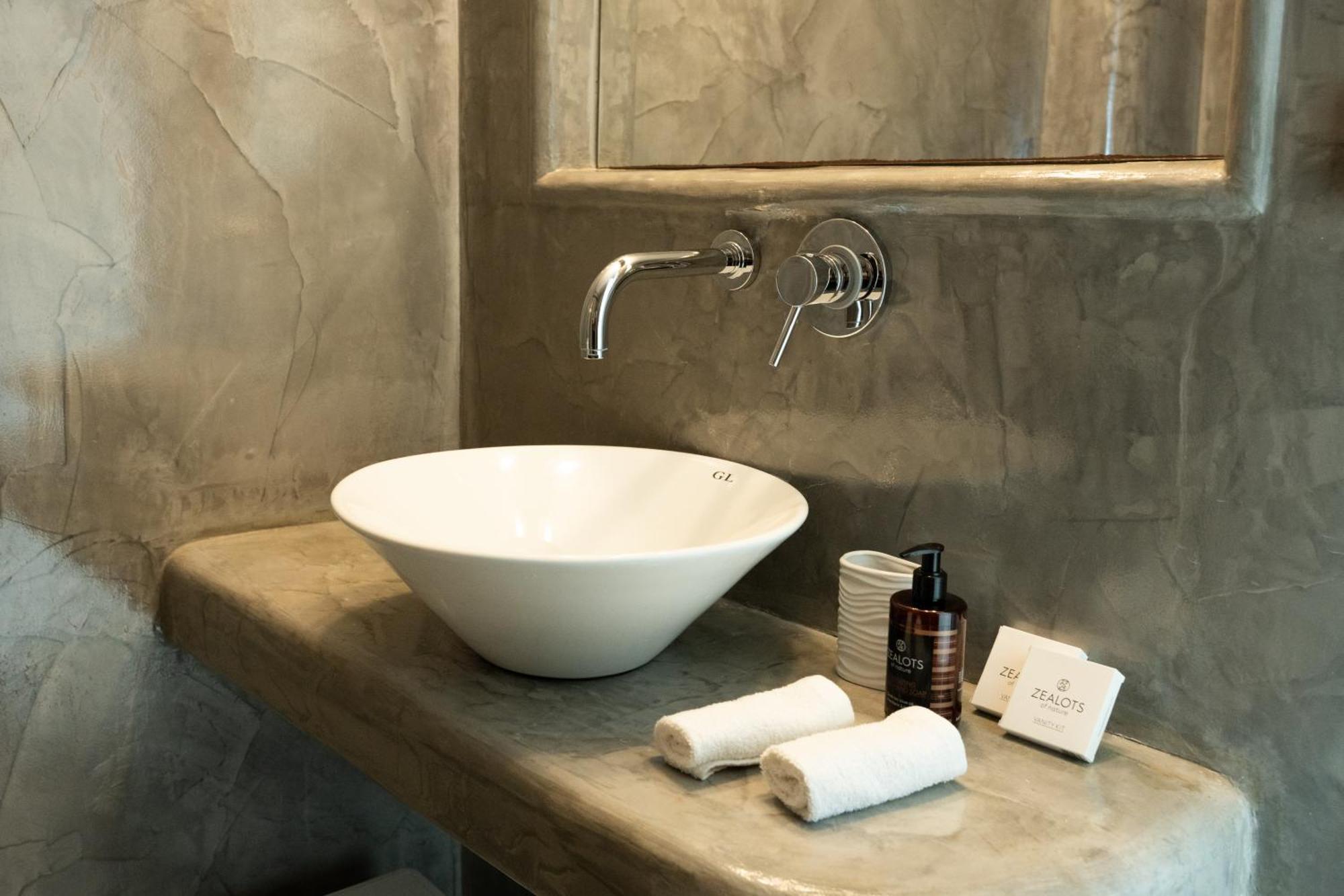 Black Diamond Suites (Adults Only) Akrotírion Dış mekan fotoğraf