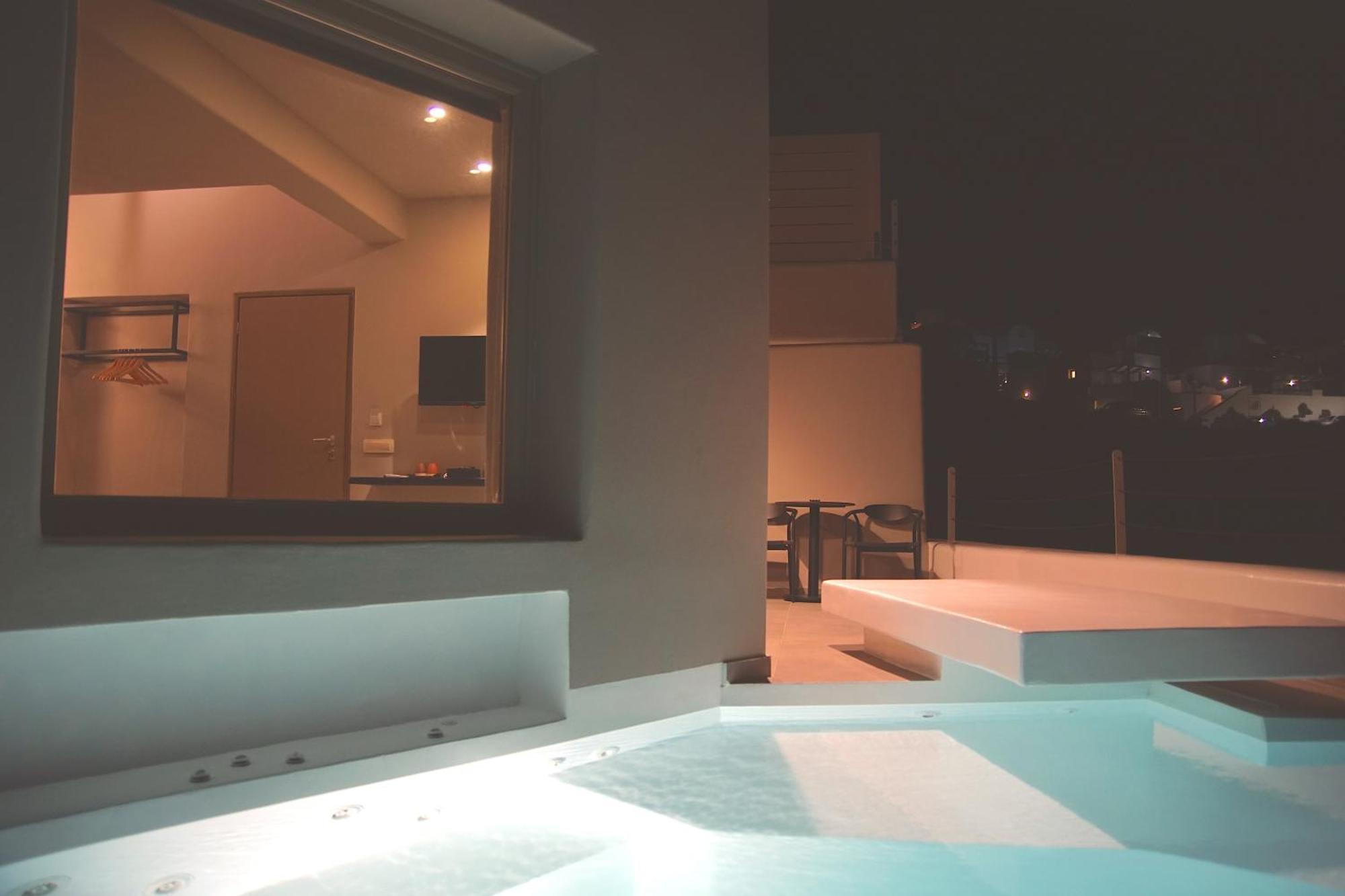 Black Diamond Suites (Adults Only) Akrotírion Dış mekan fotoğraf